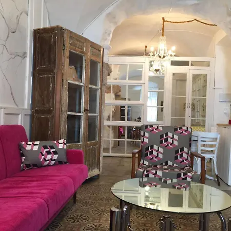 Apartamentos Tukasa Vintage Caces Zewnętrze zdjęcie