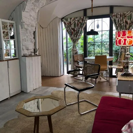 Apartamentos Tukasa Vintage Caces Zewnętrze zdjęcie